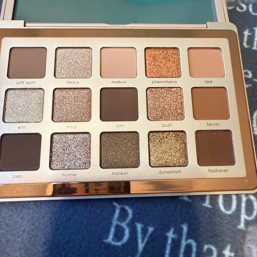 Natasha Denona Glam Eyeshadow Palette with Gold and Brown Hues